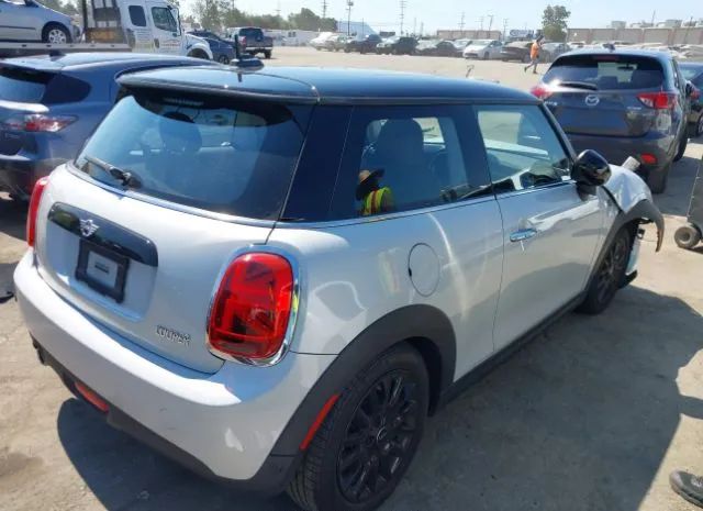 Photo 3 VIN: WMWXR3C09L2L65137 - MINI COOPER 