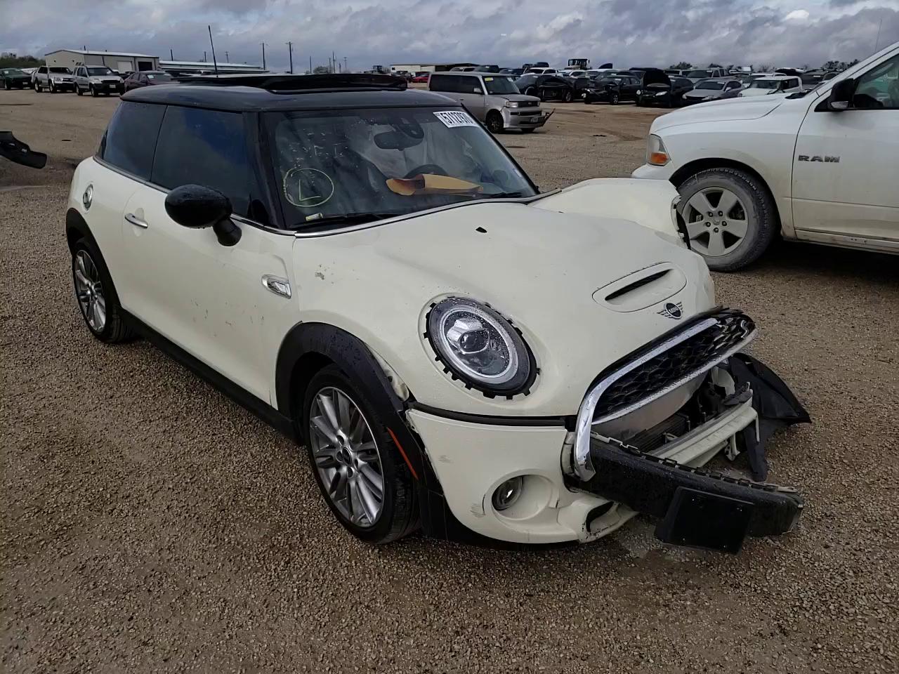 Photo 10 VIN: WMWXR5C03L2L36065 - MINI COOPER S 