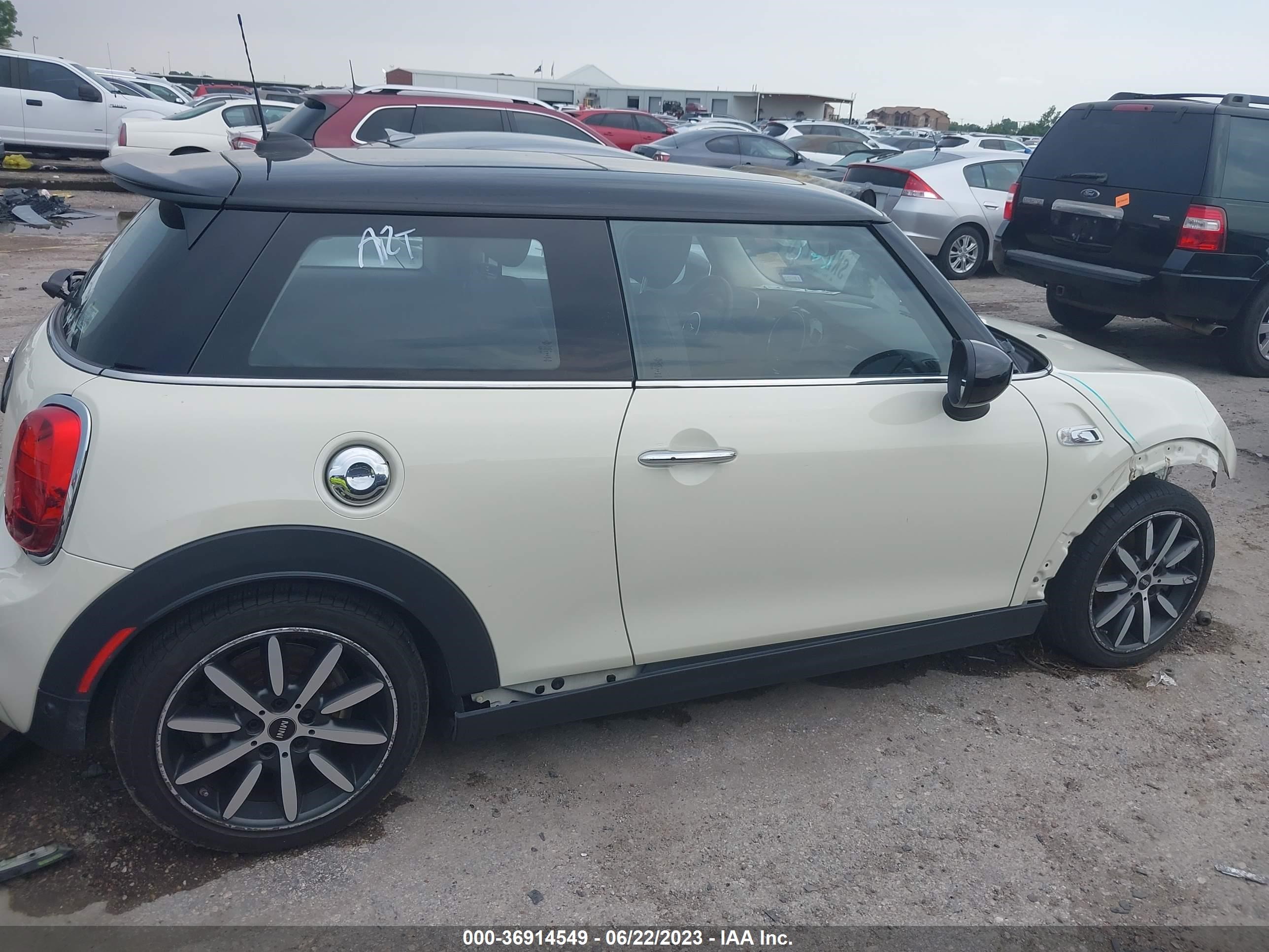 Photo 13 VIN: WMWXR5C07M2P10159 - MINI HARD TOP 