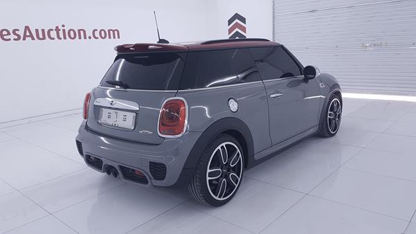 Photo 8 VIN: WMWXR9103JTA98187 - MINI COOPER 