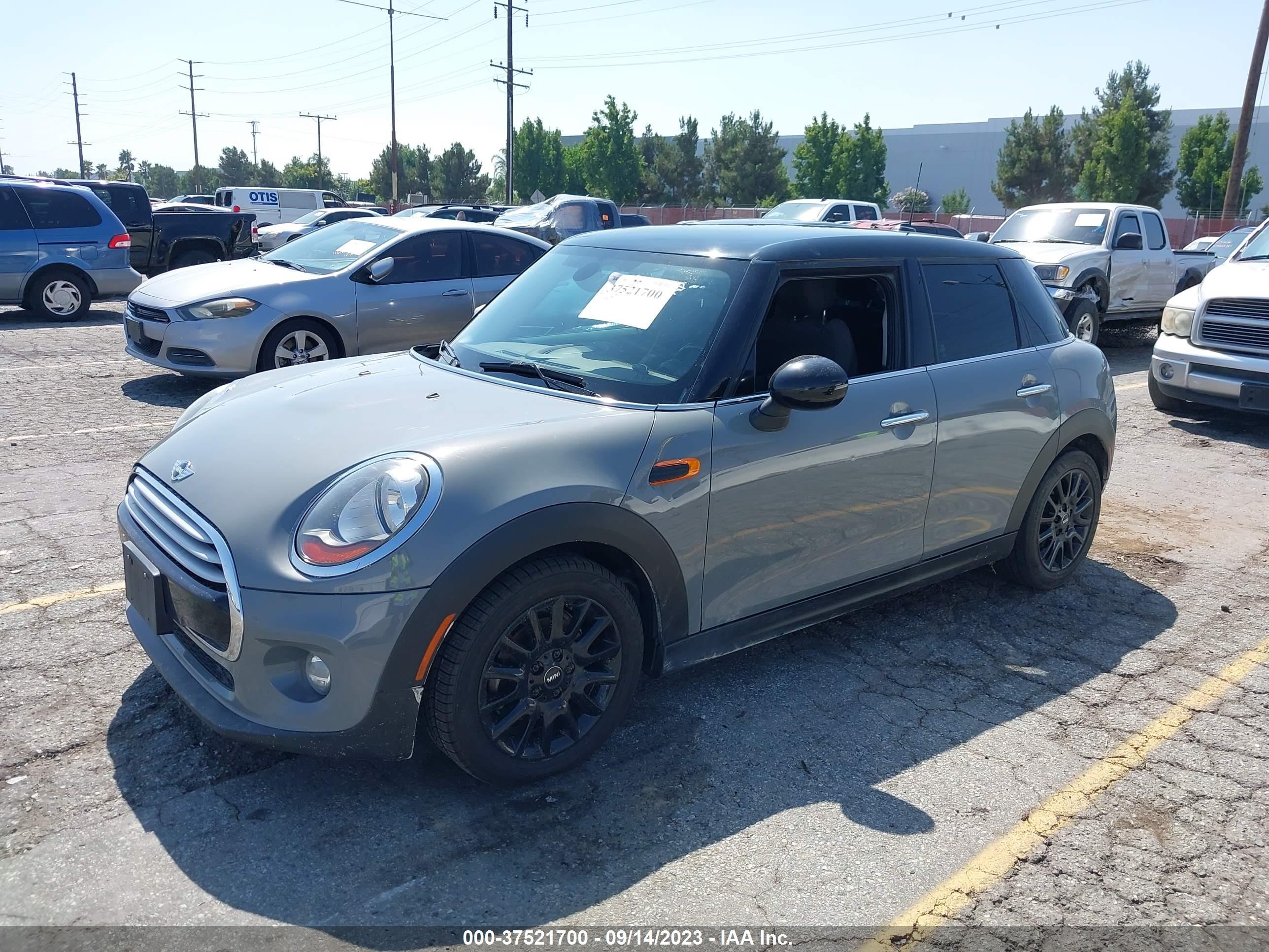 Photo 1 VIN: WMWXS5C50FT828650 - MINI HARD TOP 