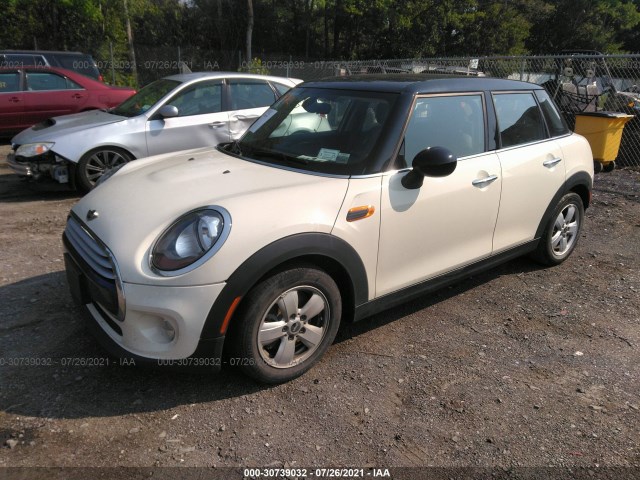 Photo 1 VIN: WMWXS5C51FT837745 - MINI COOPER HARDTOP 4 DOOR 