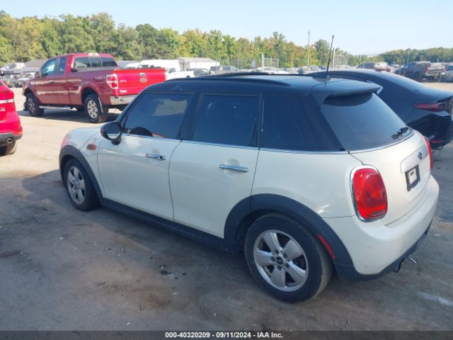 Photo 2 VIN: WMWXS5C53FT828688 - MINI HARDTOP 