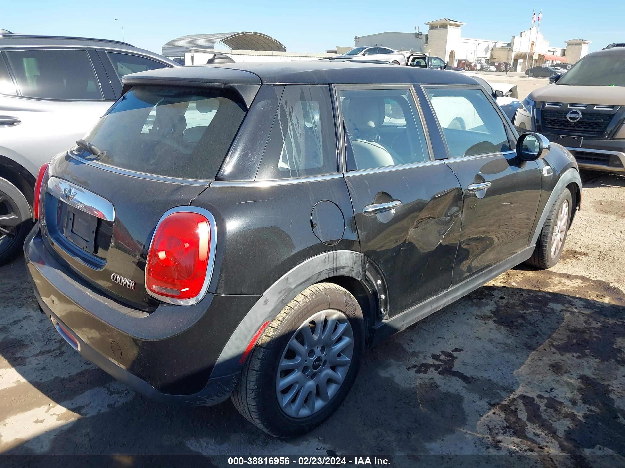 Photo 3 VIN: WMWXS5C53FT831090 - MINI HARD TOP 