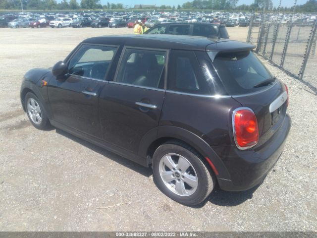 Photo 2 VIN: WMWXS5C55FT829583 - MINI COOPER HARDTOP 4 DOOR 