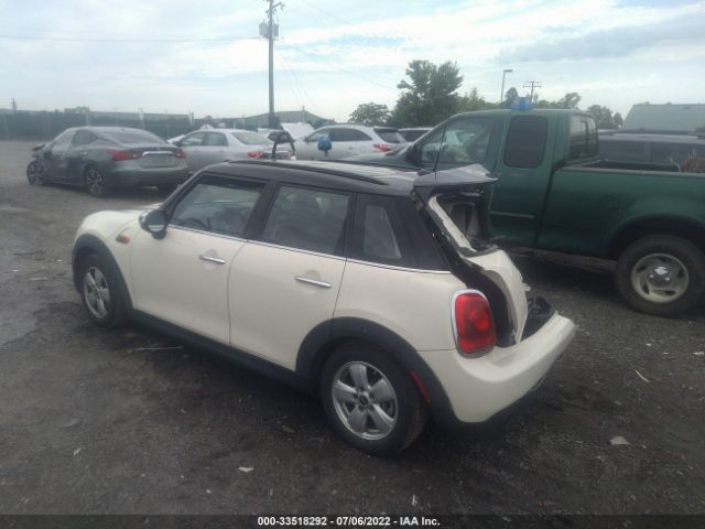 Photo 2 VIN: WMWXS5C57FT829360 - MINI COOPER HARDTOP 4 DOOR 