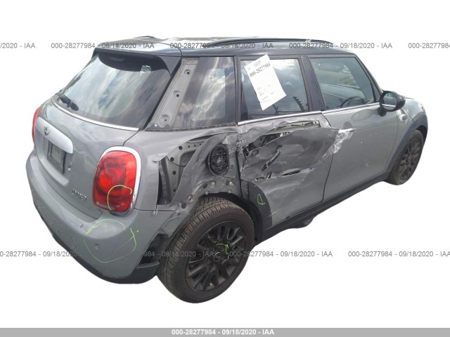 Photo 3 VIN: WMWXS5C57FT829925 - MINI COOPER HARDTOP 4 DOOR 