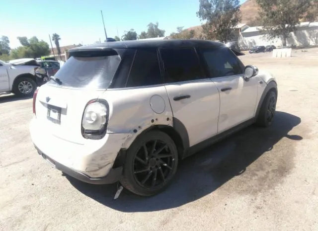 Photo 3 VIN: WMWXS5C5XFT832544 - MINI COOPER HARDTOP 4 DOOR 