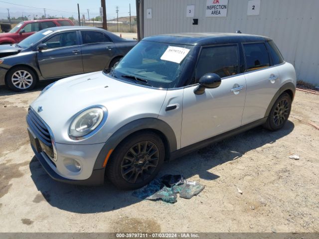 Photo 1 VIN: WMWXU1C32H2F77966 - MINI HARDTOP 