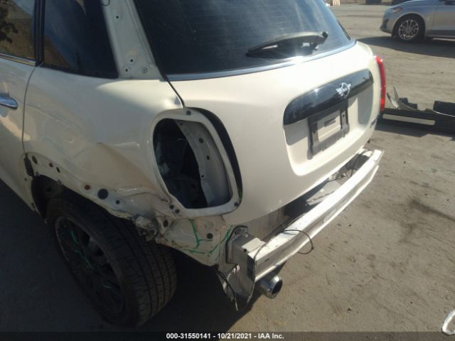 Photo 5 VIN: WMWXU1C50G2D08168 - MINI COOPER HARDTOP 4 DOOR 