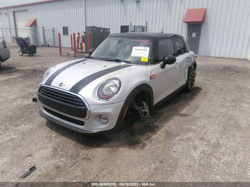 Photo 1 VIN: WMWXU1C50J2F80601 - MINI HARD TOP 