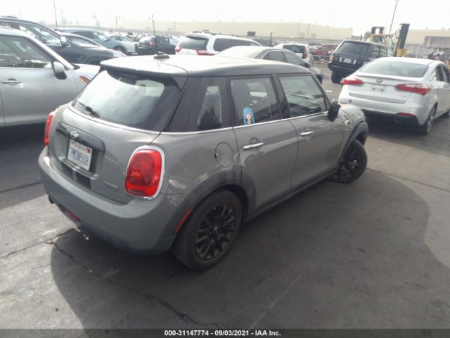 Photo 3 VIN: WMWXU1C51G2A93500 - MINI COOPER HARDTOP 4 DOOR 