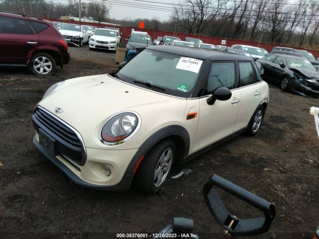 Photo 1 VIN: WMWXU1C51G2D11967 - MINI HARDTOP 