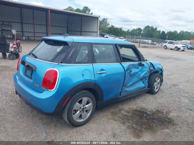 Photo 3 VIN: WMWXU1C51G2D12021 - MINI HARDTOP 