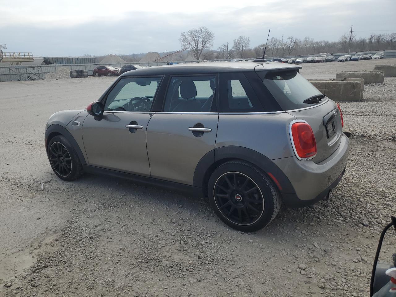 Photo 1 VIN: WMWXU1C51H2E17529 - MINI COOPER 