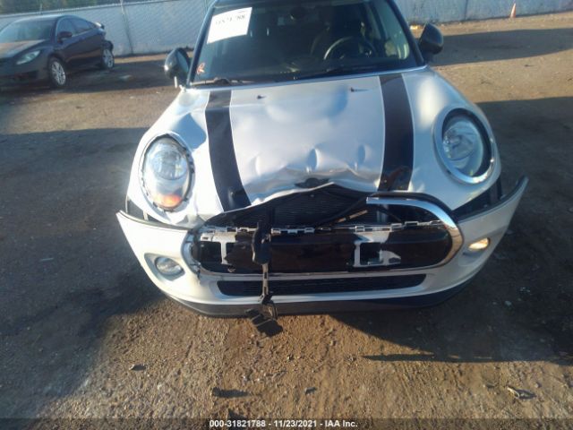 Photo 5 VIN: WMWXU1C51H2E19121 - MINI HARDTOP 4 DOOR 