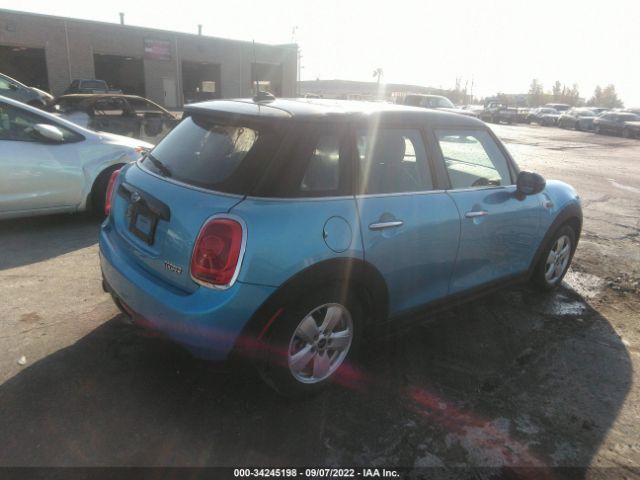 Photo 3 VIN: WMWXU1C52G2D11833 - MINI COOPER HARDTOP 4 DOOR 