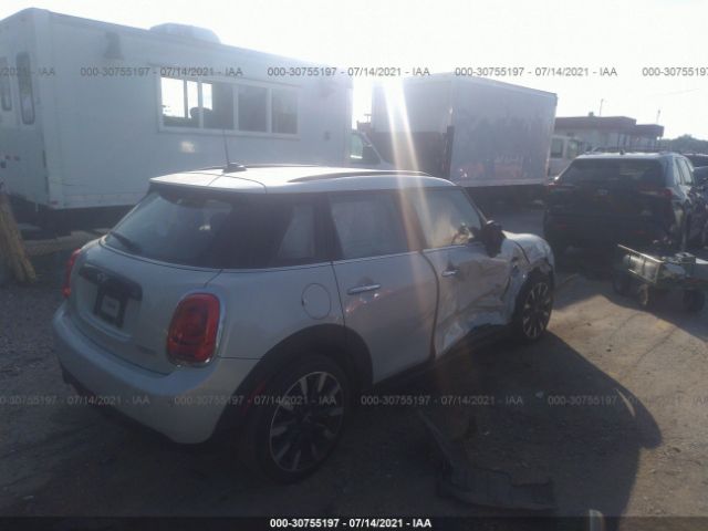 Photo 3 VIN: WMWXU1C52J2F81202 - MINI HARDTOP 4 DOOR 