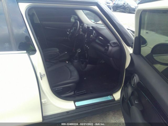 Photo 4 VIN: WMWXU1C52K2J01478 - MINI HARDTOP 4 DOOR 