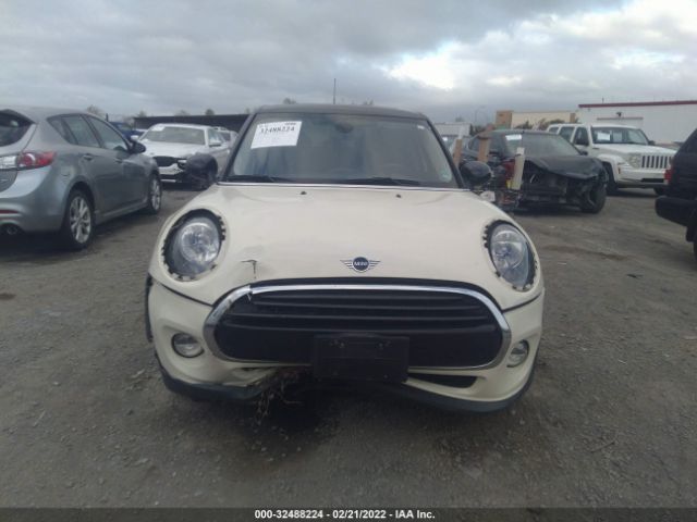 Photo 5 VIN: WMWXU1C52K2J01478 - MINI HARDTOP 4 DOOR 