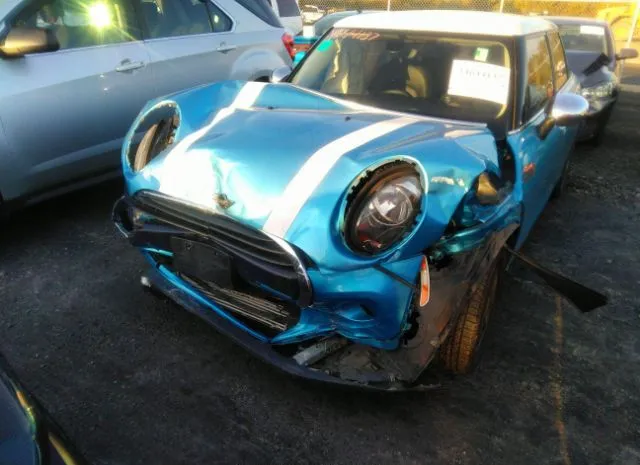 Photo 5 VIN: WMWXU1C53J2F79135 - MINI HARDTOP 4 DOOR 