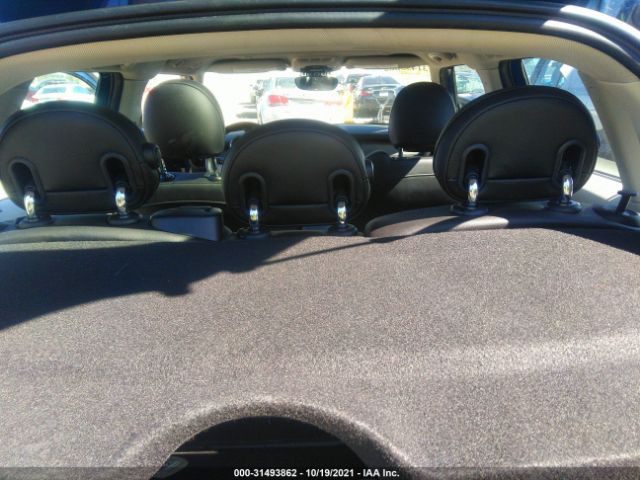 Photo 5 VIN: WMWXU1C55G2D10773 - MINI COOPER HARDTOP 4 DOOR 