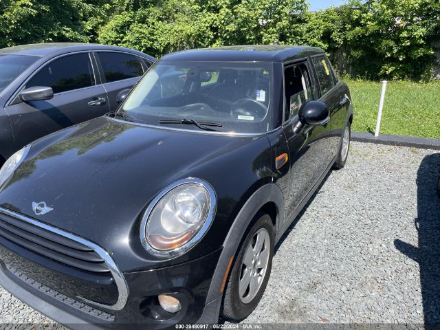 Photo 1 VIN: WMWXU1C55G2D11468 - MINI COOPER 