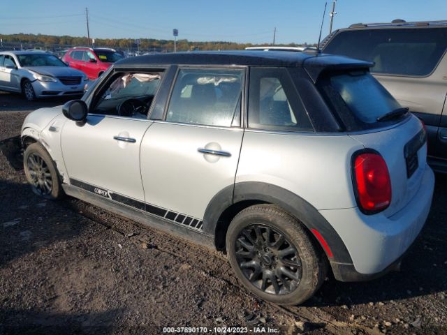 Photo 2 VIN: WMWXU1C55G2D11812 - MINI HARDTOP 