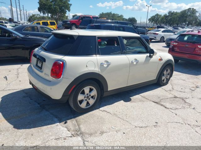 Photo 3 VIN: WMWXU1C56H2E19132 - MINI HARDTOP 