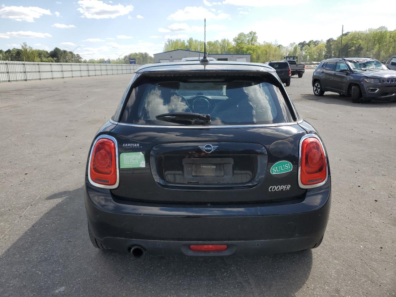 Photo 5 VIN: WMWXU1C56K2J03007 - MINI COOPER 