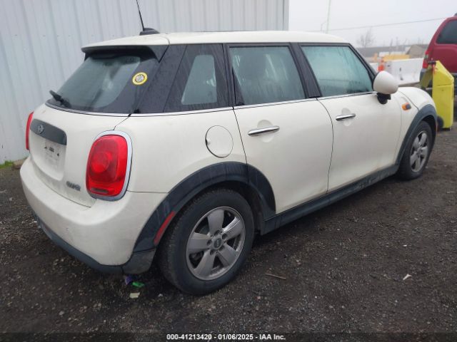 Photo 3 VIN: WMWXU1C57G2D11214 - MINI HARDTOP 