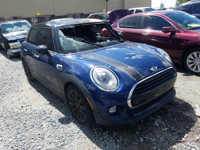 Photo 0 VIN: WMWXU1C58G2D10184 - MINI COOPER 