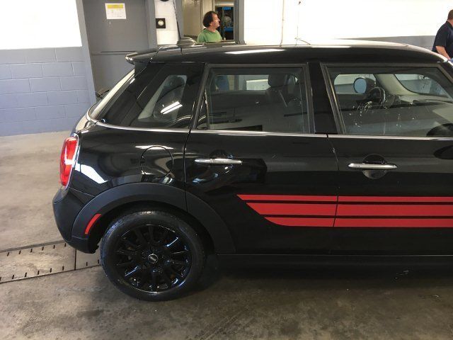 Photo 4 VIN: WMWXU1C59G2D12655 - MINI COOPER HARDTOP 4 DOOR 