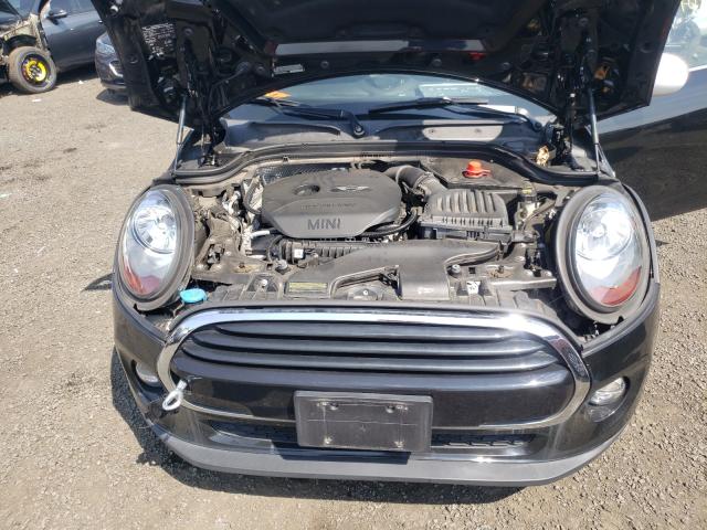 Photo 6 VIN: WMWXU1C5XG2D09795 - MINI COOPER 