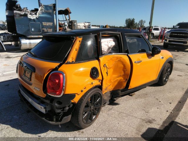 Photo 3 VIN: WMWXU1C5XG2D11644 - MINI COOPER HARDTOP 4 DOOR 