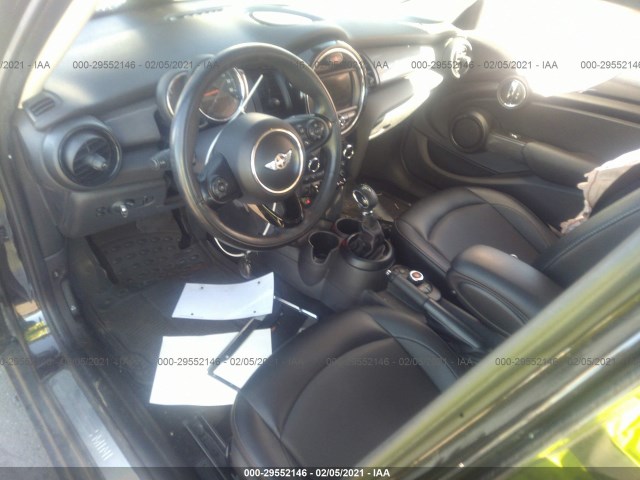 Photo 4 VIN: WMWXU1C5XJ2F80525 - MINI HARDTOP 4 DOOR 