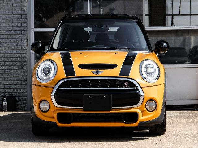 Photo 2 VIN: WMWXU3C3XH2F49490 - MINI HARDTOP 4 DOOR 