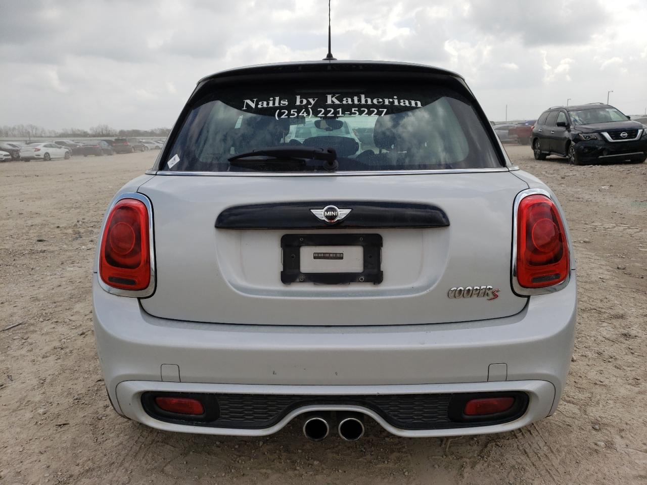 Photo 5 VIN: WMWXU3C50F2B56001 - MINI COOPER 