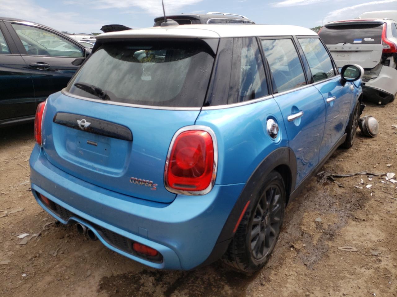 Photo 3 VIN: WMWXU3C50G2D29159 - MINI COOPER 