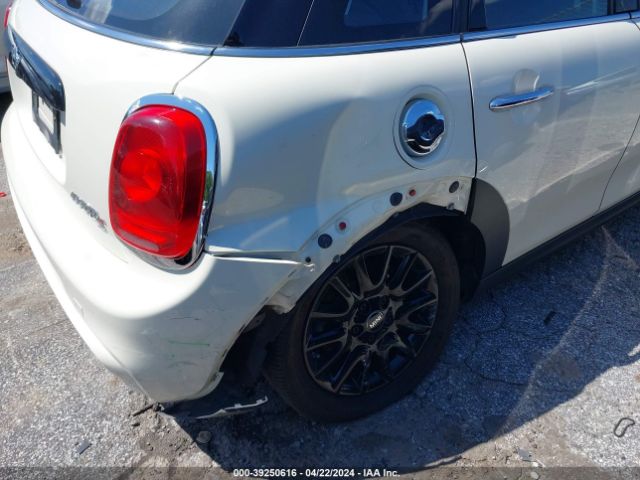 Photo 5 VIN: WMWXU3C50H2B63999 - MINI COOPER 