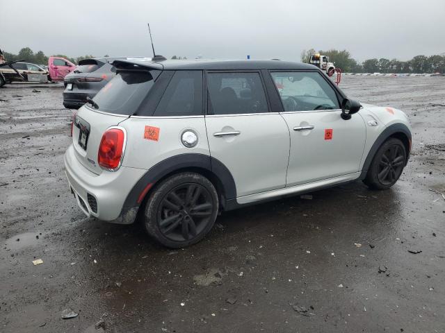 Photo 2 VIN: WMWXU3C50J2F50333 - MINI COOPER S 