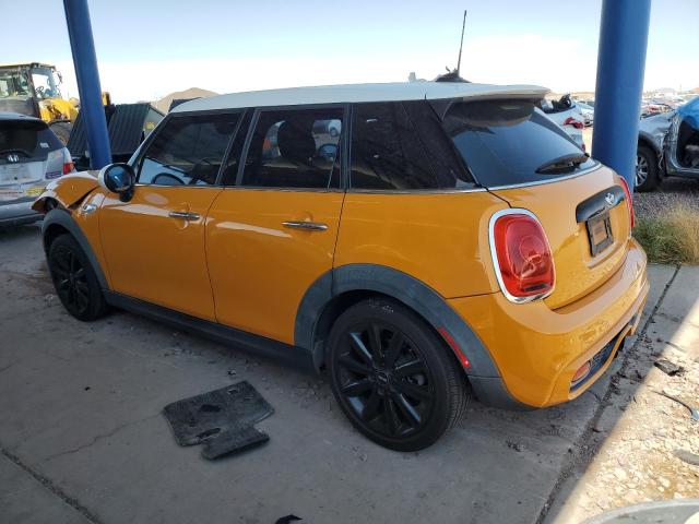 Photo 1 VIN: WMWXU3C51F2B56637 - MINI COOPER 