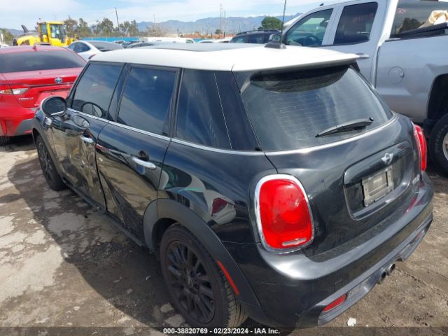 Photo 2 VIN: WMWXU3C51F2B58713 - MINI COOPER S 