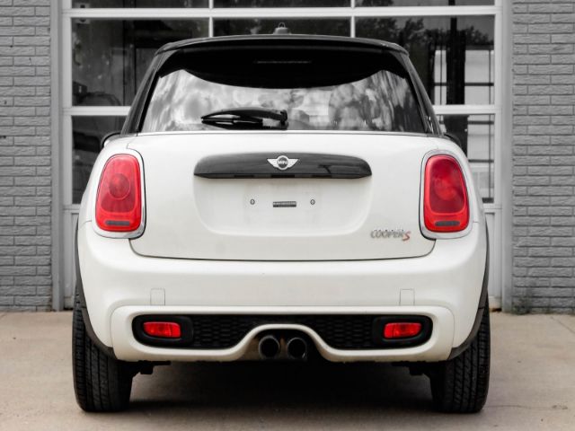Photo 5 VIN: WMWXU3C51H2D31861 - MINI HARDTOP 4 DOOR 
