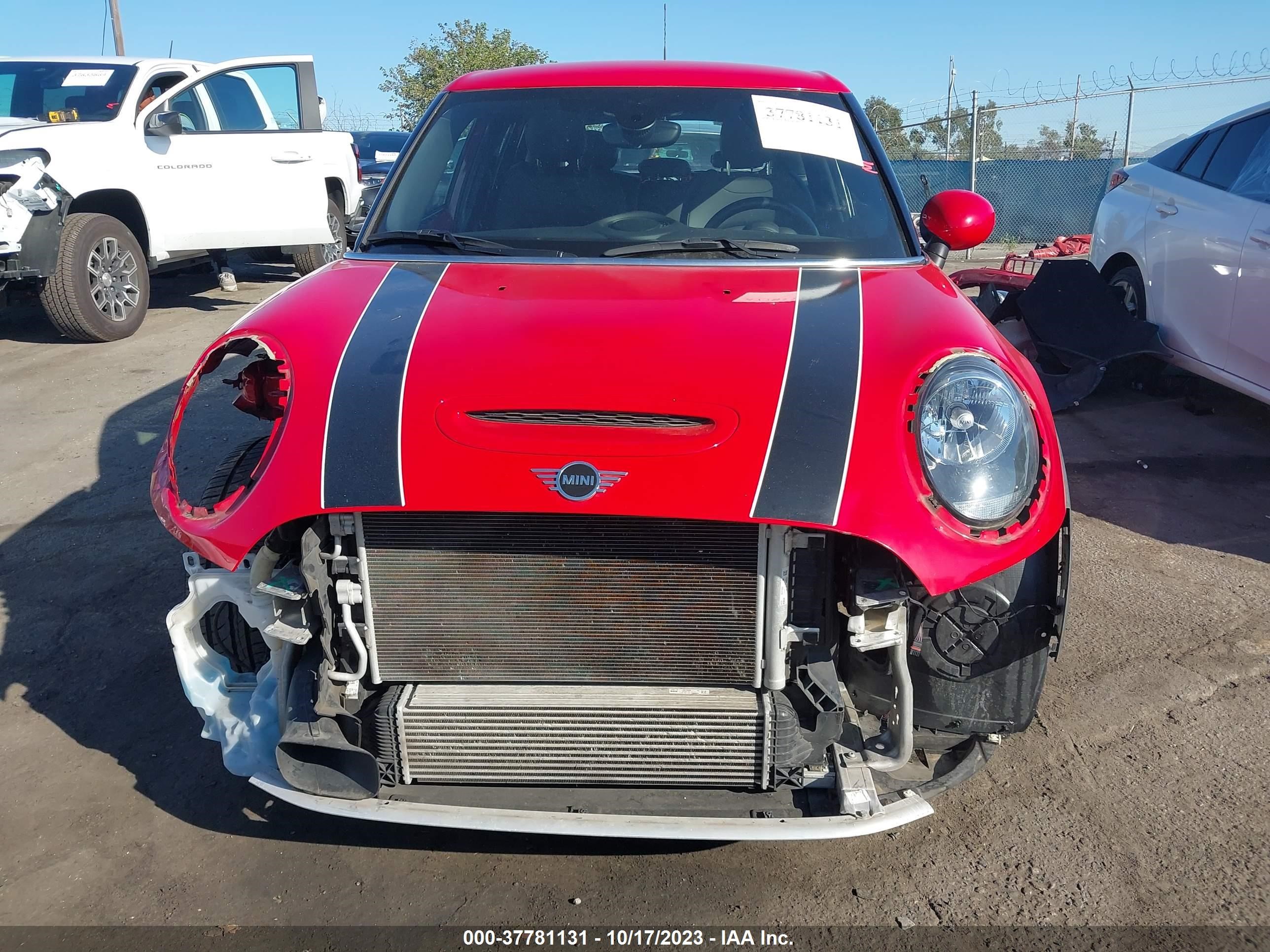 Photo 12 VIN: WMWXU3C51K2H55323 - MINI HARD TOP 