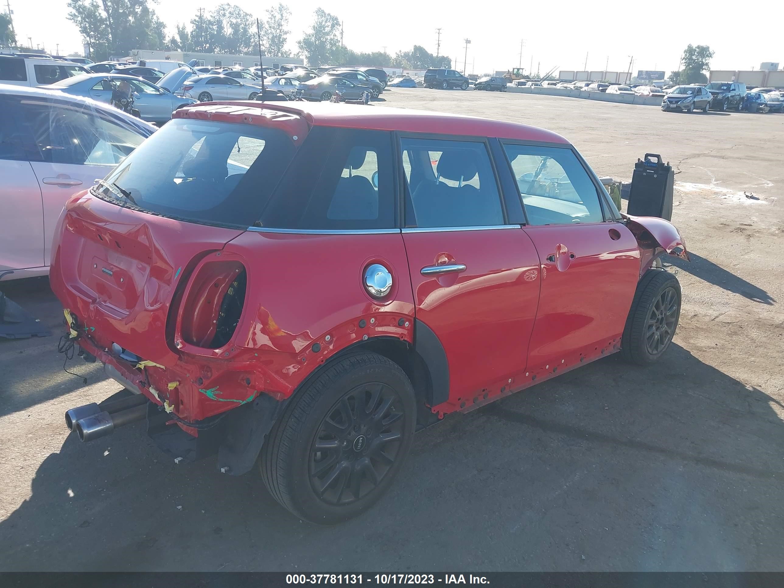 Photo 3 VIN: WMWXU3C51K2H55323 - MINI HARD TOP 