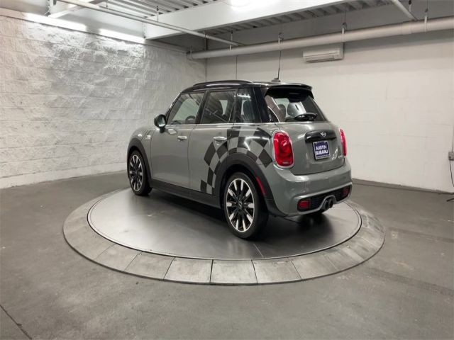 Photo 5 VIN: WMWXU3C52G2B63680 - MINI COOPER HARDTOP 4 DOOR 