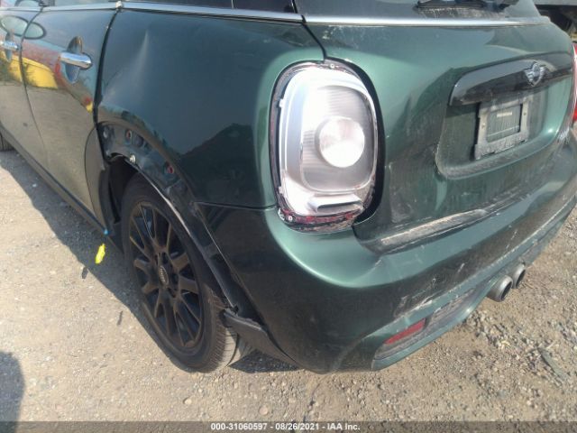 Photo 5 VIN: WMWXU3C52G2B66868 - MINI COOPER HARDTOP 4 DOOR 