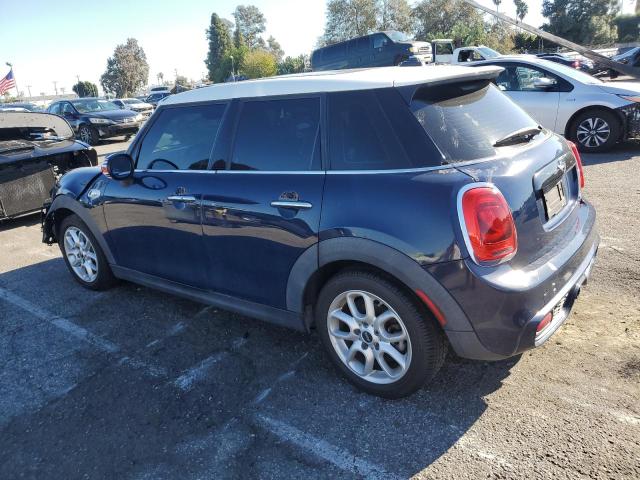 Photo 1 VIN: WMWXU3C53F2B56686 - MINI COOPER 