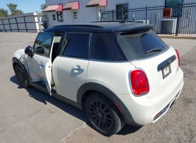 Photo 2 VIN: WMWXU3C53H2D31683 - MINI COOPER S 